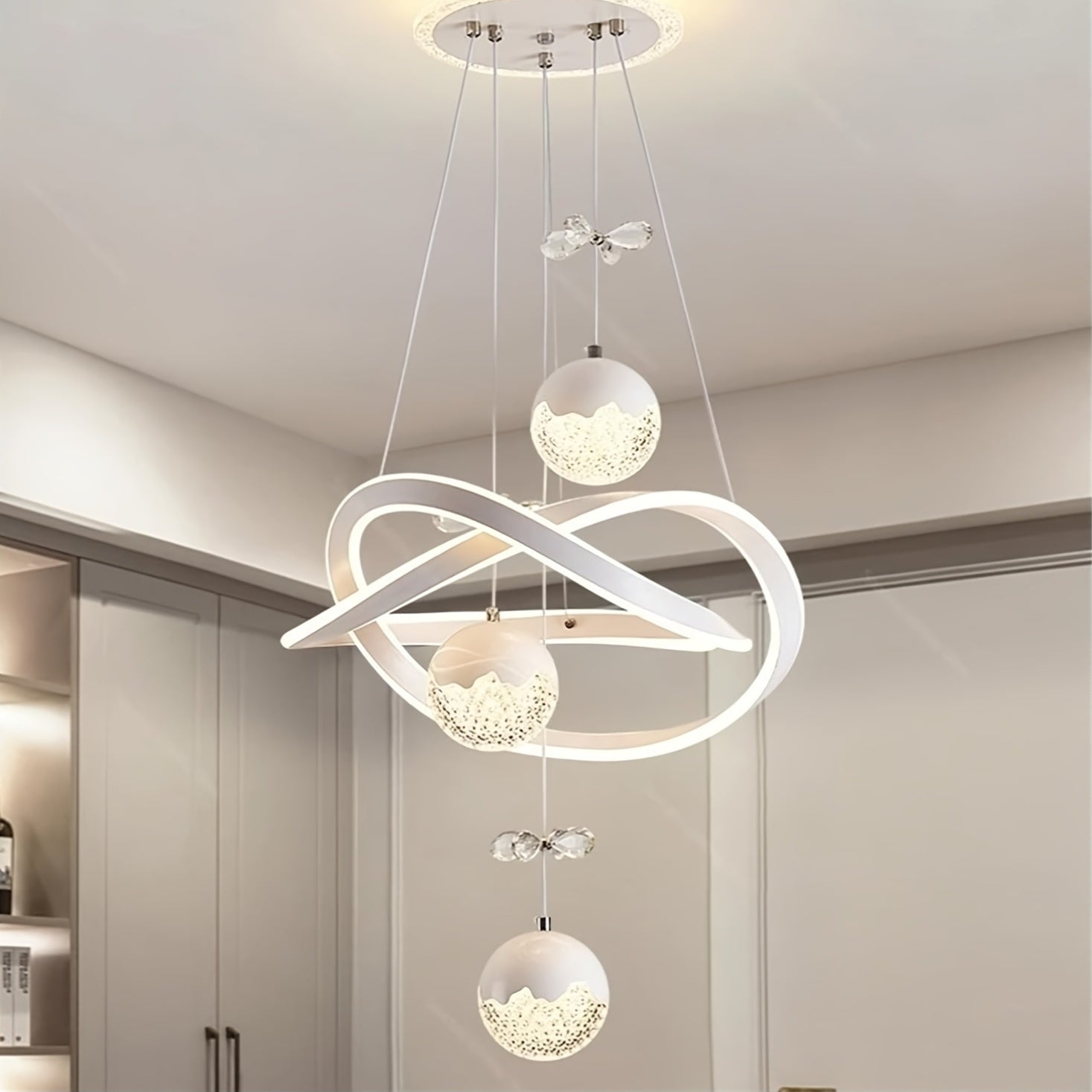 Modern LED Pendant Light Butterfly Decoration 3 Color Temperature Adjustable Color Temperature Aluminum Island Lighting Fixture, Suitable for Kitchen, Dining Room