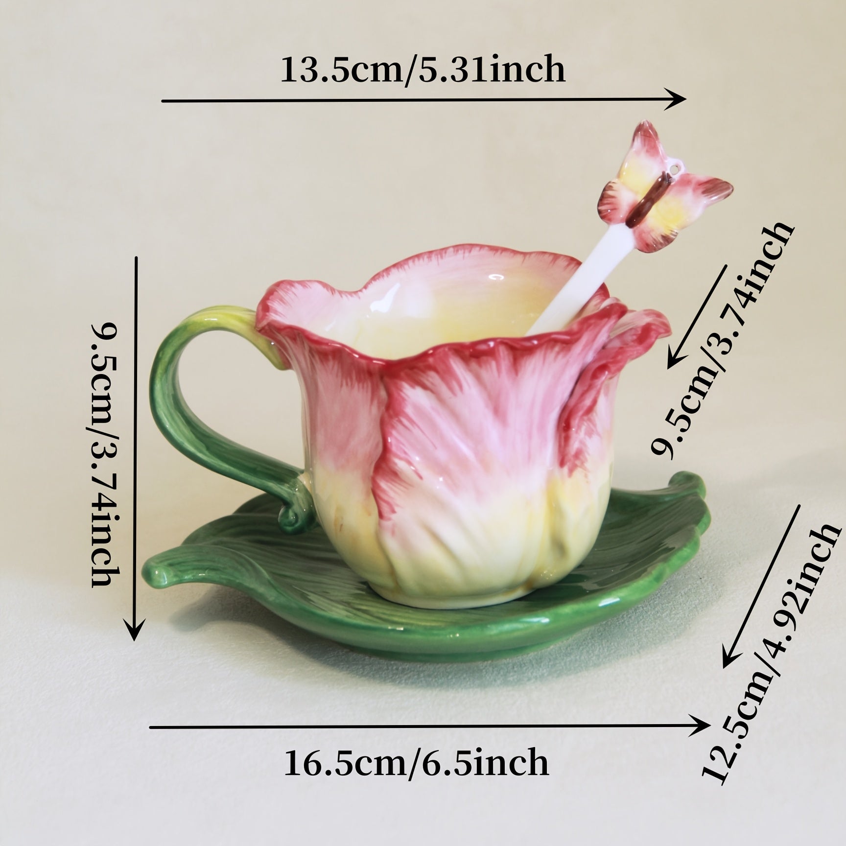1SET Ceramic Hand-Painted Flower Cup & Saucer Set, 1PCS 3D Handmade Pink Rose & Tulip Tea Cup Coffee Cup, 1PCS Green Leaf Saucer, 1PCS Butterfly Spoon, Exquisite Table Décor, Gift for Christmas, Valentine’s Day, Mother’s Day (Capacity: 150ml / 5oz)