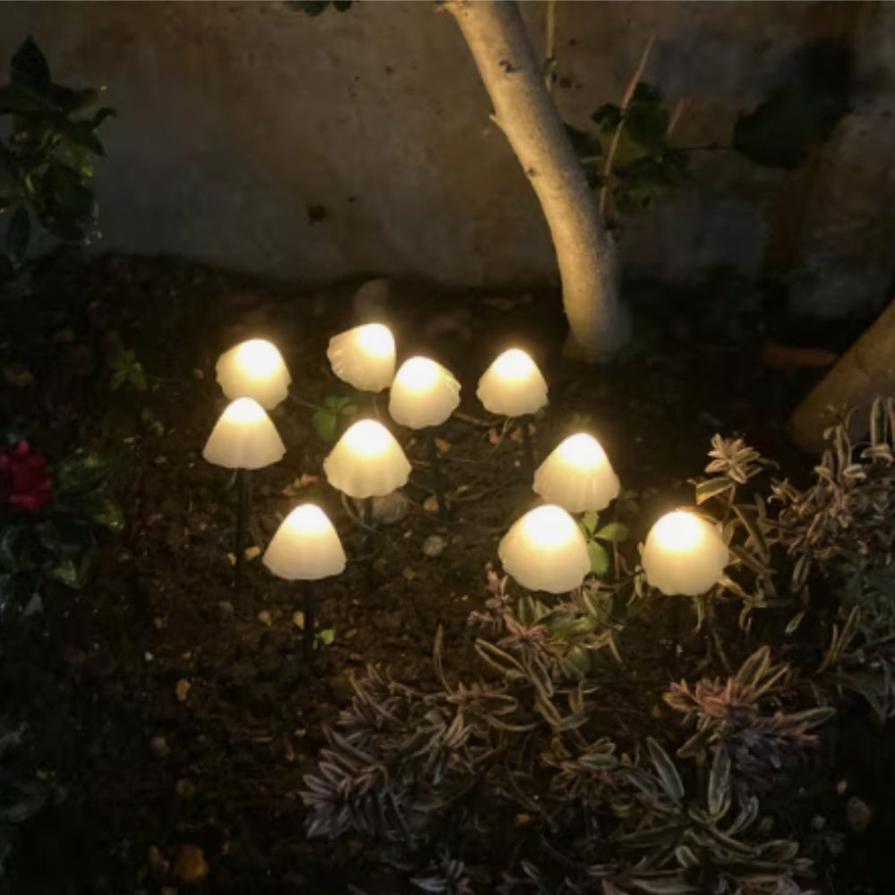 Outdoor Solar Mushroom Light Garden Decoration, Mushroom Shape, 8 LED Lighting Options, Plastic Material, Space Theme, Rechargeable Nickel Battery, No Remote Control - Warm White Light, 2026 New Mushroom Light