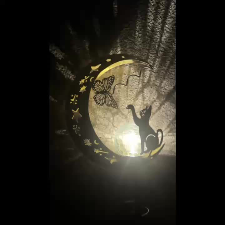IP65 Solar Cat and Butterfly Outdoor Decorative Light, Solar Garden Metal Decorative Light, Solar Light Holiday Outdoor Display Lighting, Solar Garden Light, Solar Landscape Decoration, Suitable for Garden, Courtyard, Path, Gazebo