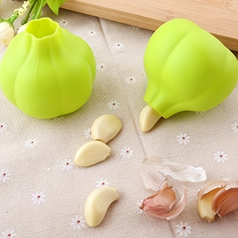 A Silicone Garlic Peeler – Handy Kitchen Gadget for Removing Garlic Skin, Designed for Fast & Easy Peeling, Easy to Clean
