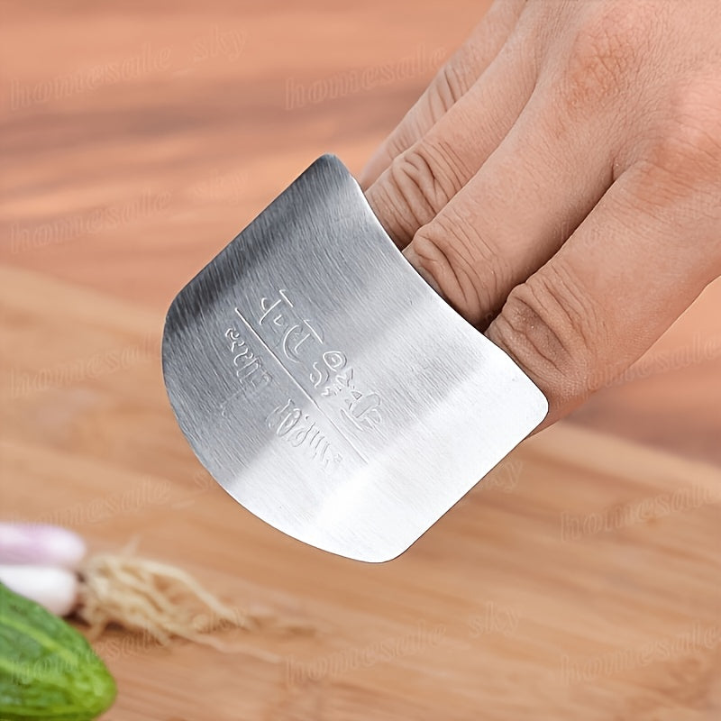 1 Stainless Steel Finger Protector – Reusable Safe Cutting Tool, Edged Design, Durable Metal Construction for Kitchen & Outdoor, Food-Safe Design, Sturdy Handle Design, Ergonomic Handle