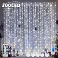 1 Pack LED仙女窗帘灯 300LED 8种灯光模式，USB供电，配备遥控器，带挂钩，圣诞装饰品，适用于室内家居、卧室、婚礼、派对、圣诞节装饰（带定时）