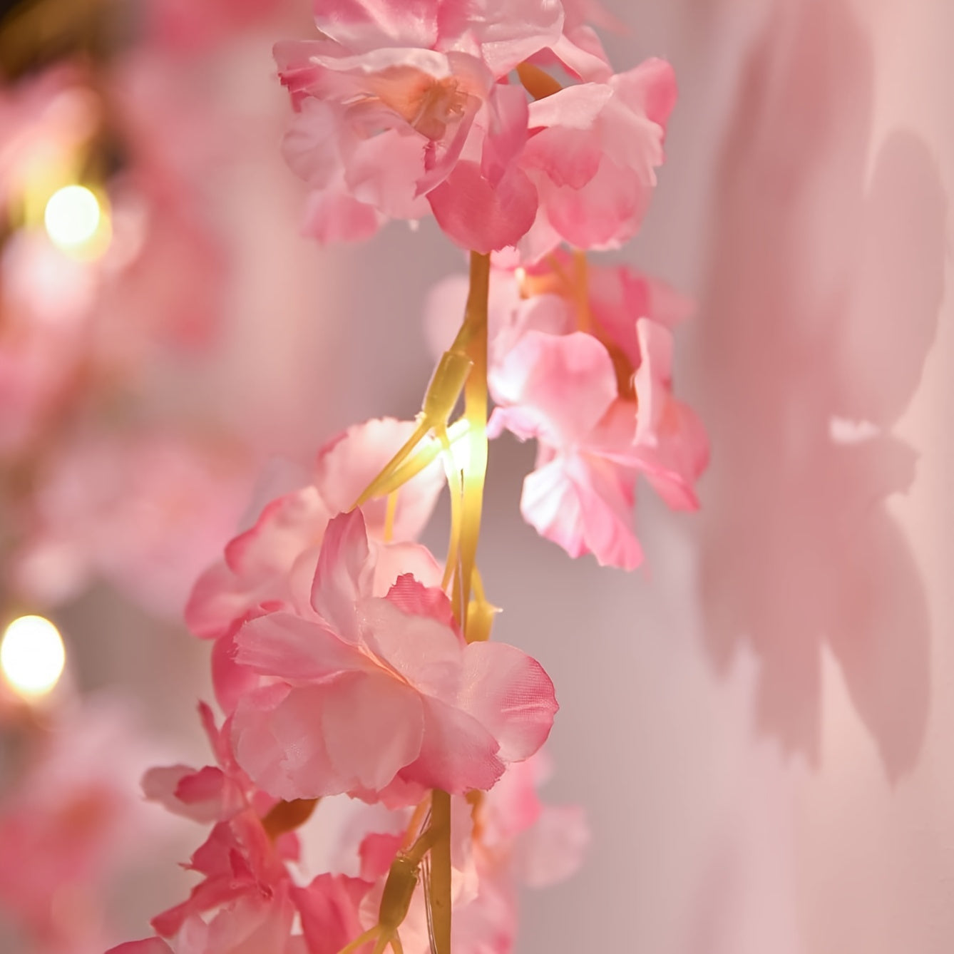 30颗LED樱花灯串庭院灯 新年装饰品 粉色樱花藤蔓装饰 适用于感恩节、情人节、母亲节、复活节等各类节日派对装饰
