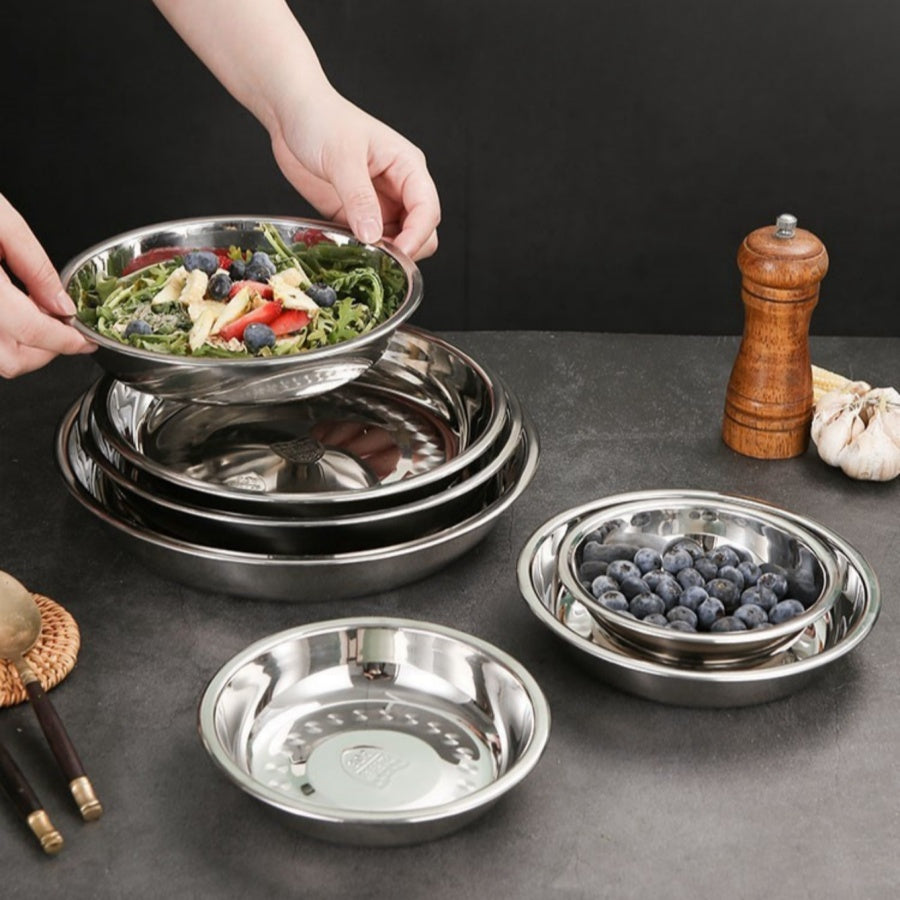 Thickened 304 Stainless Steel Round Plate, Non-Magnetic Multi-Purpose BBQ Plate, Deep Flat-Bottom Dish, Food Tray for Outdoor Camping