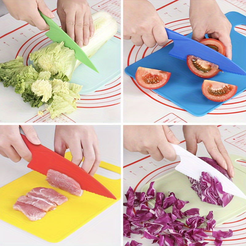 Plastic Fruit Knife with Serrated Edge, Ideal for Cutting Fruits, Vegetables, Bread and Salad