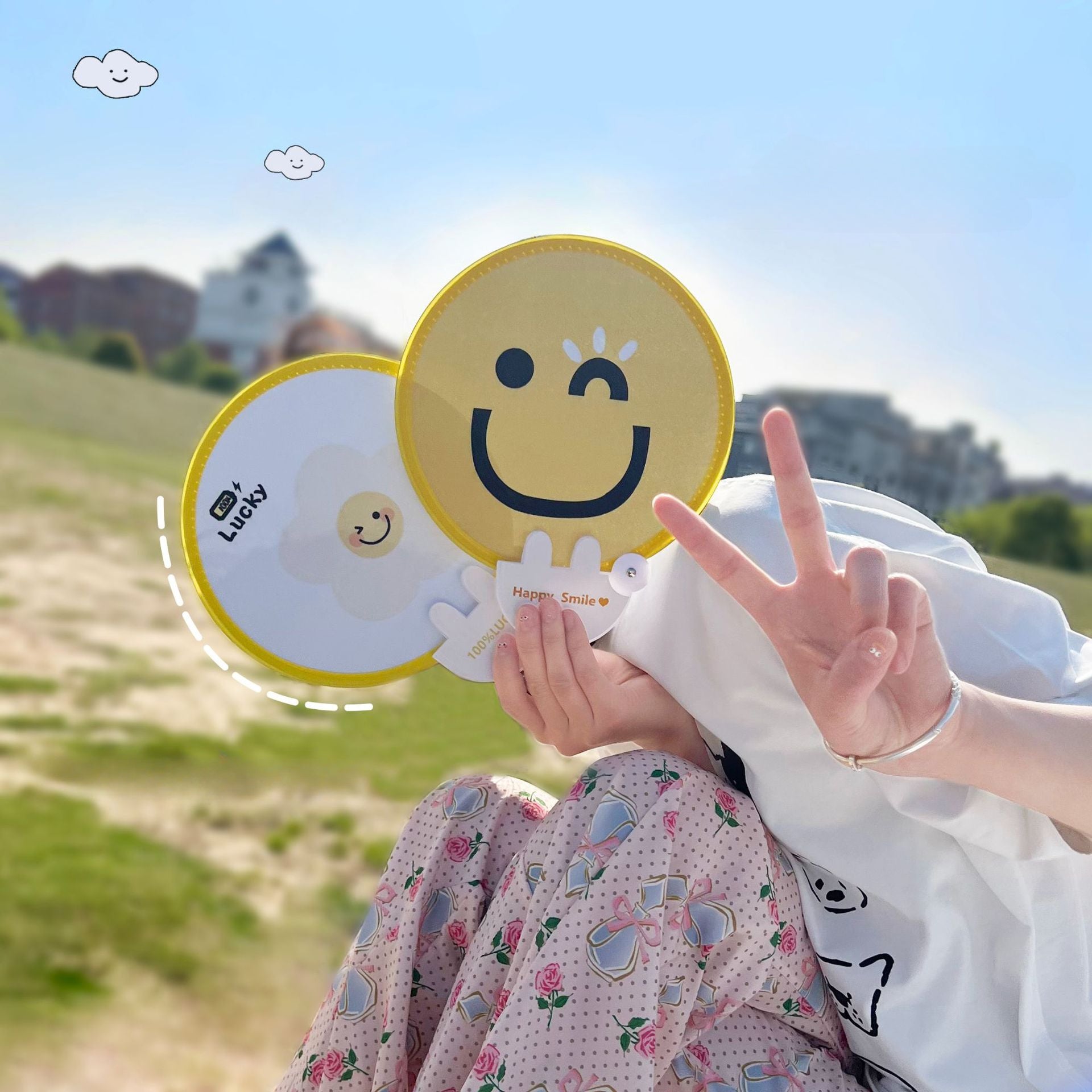 Compact Foldable Fan, Mini Round Portable Fan, Summer Outdoor Cooling Accessory