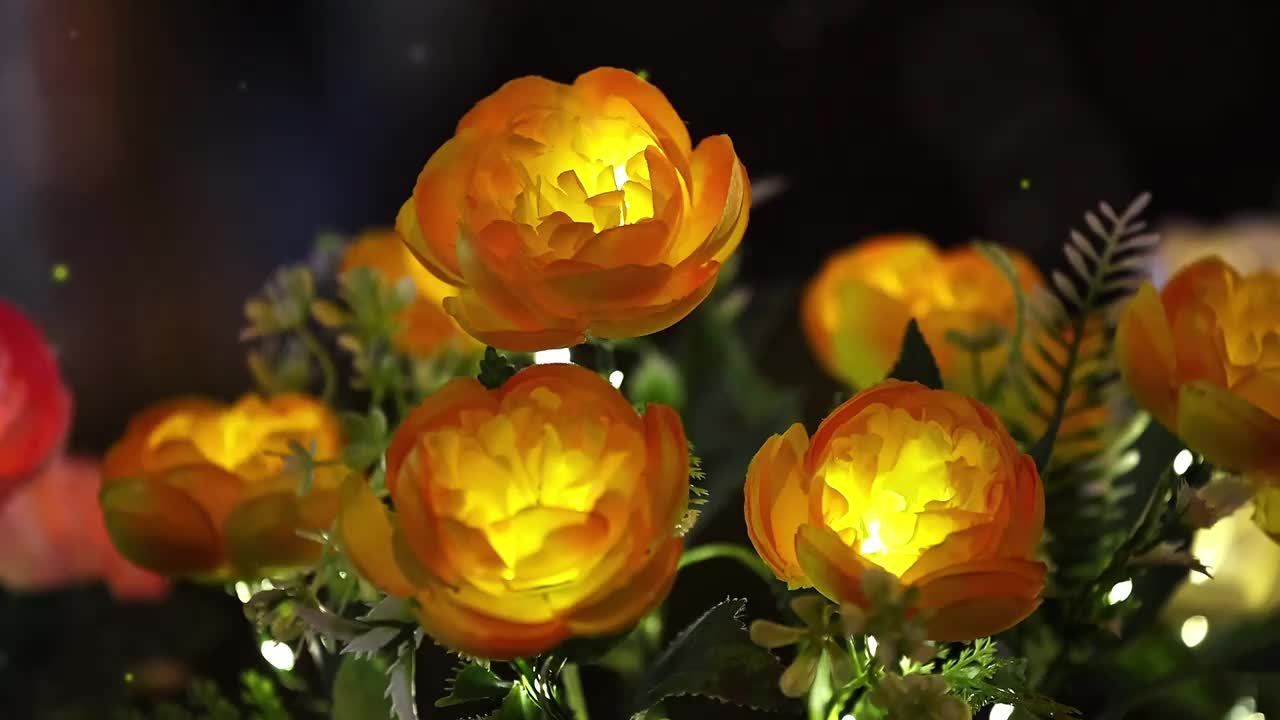 Solar 7-Head Rose Flower Light Outdoor Artificial Flower Light Solar Garden Light Outdoor Decoration for Courtyard, Garden, Path, Backyard, Lawn Ground Insert Light