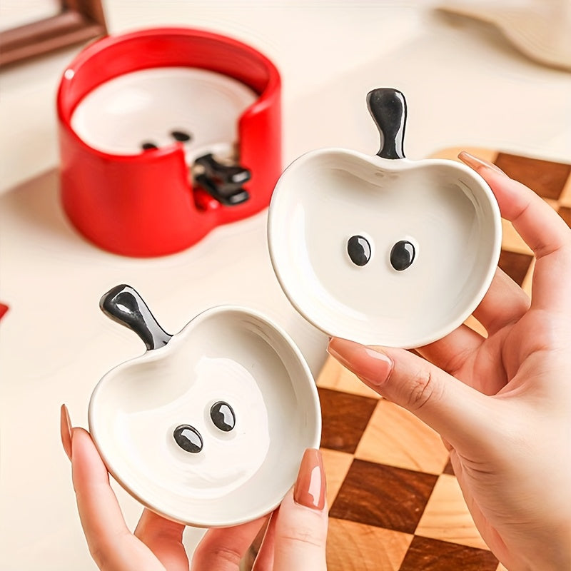 4pcs Ceramic Apple Dish with Collector, Cute Apple Snack Plate, High-Appeal Exquisite Hot Pot Dip Dish, Perfect for Home Decor, Kitchen Sauce Dish, Living Room Coffee Table Snack Plate, Gift Idea