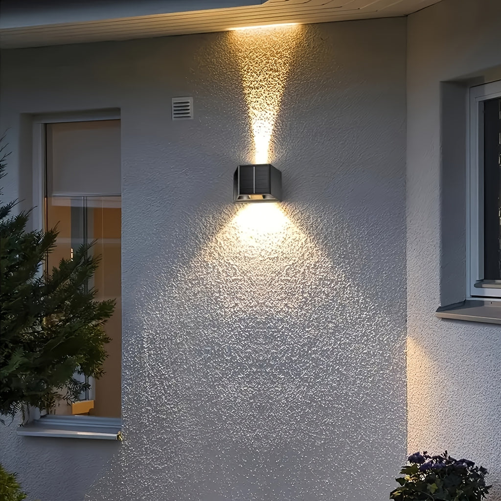 2pcs/4pcs Solar LED Wall Light, Adjustable Lighting Range, Up and Down Wall Light, for Outdoor Garden, Patio, Ambient Light, Modern Villa Landscape, Pathway, Hallway