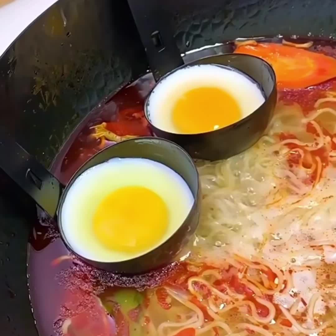 Household Non-stick Egg Steamer Rack, Creative Breakfast Egg Steamer with Hook Design, Convenient Multifunctional Kitchen Gadget for Steaming Eggs and Instant Noodles