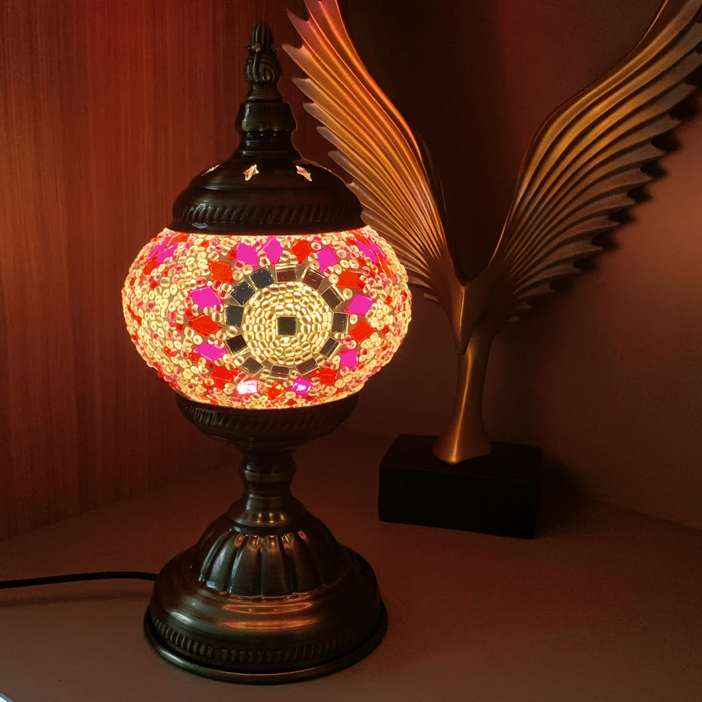 Tiffany table lamp, colored desk lamp, premium table lamp, Christmas gift