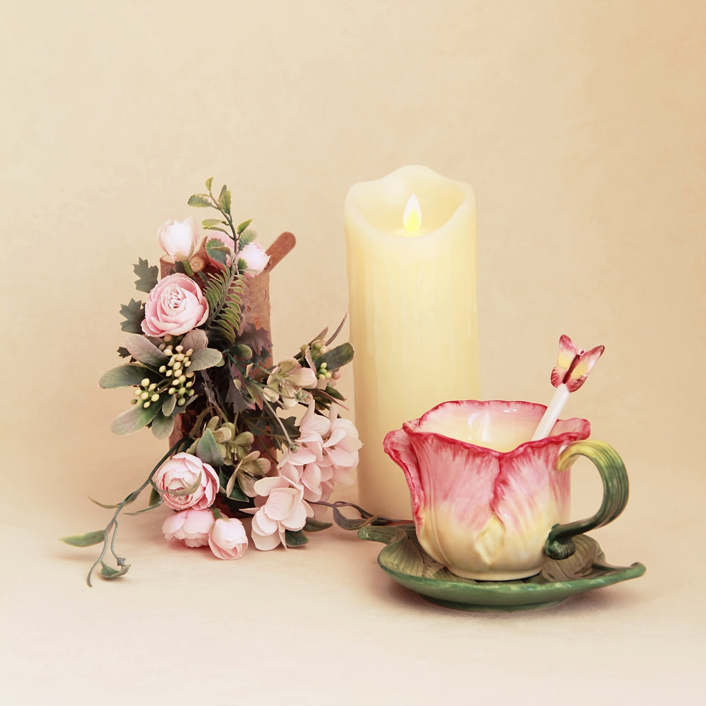 1SET Ceramic Hand-Painted Flower Cup & Saucer Set, 1PCS 3D Handmade Pink Rose & Tulip Tea Cup Coffee Cup, 1PCS Green Leaf Saucer, 1PCS Butterfly Spoon, Exquisite Table Décor, Gift for Christmas, Valentine’s Day, Mother’s Day (Capacity: 150ml / 5oz)