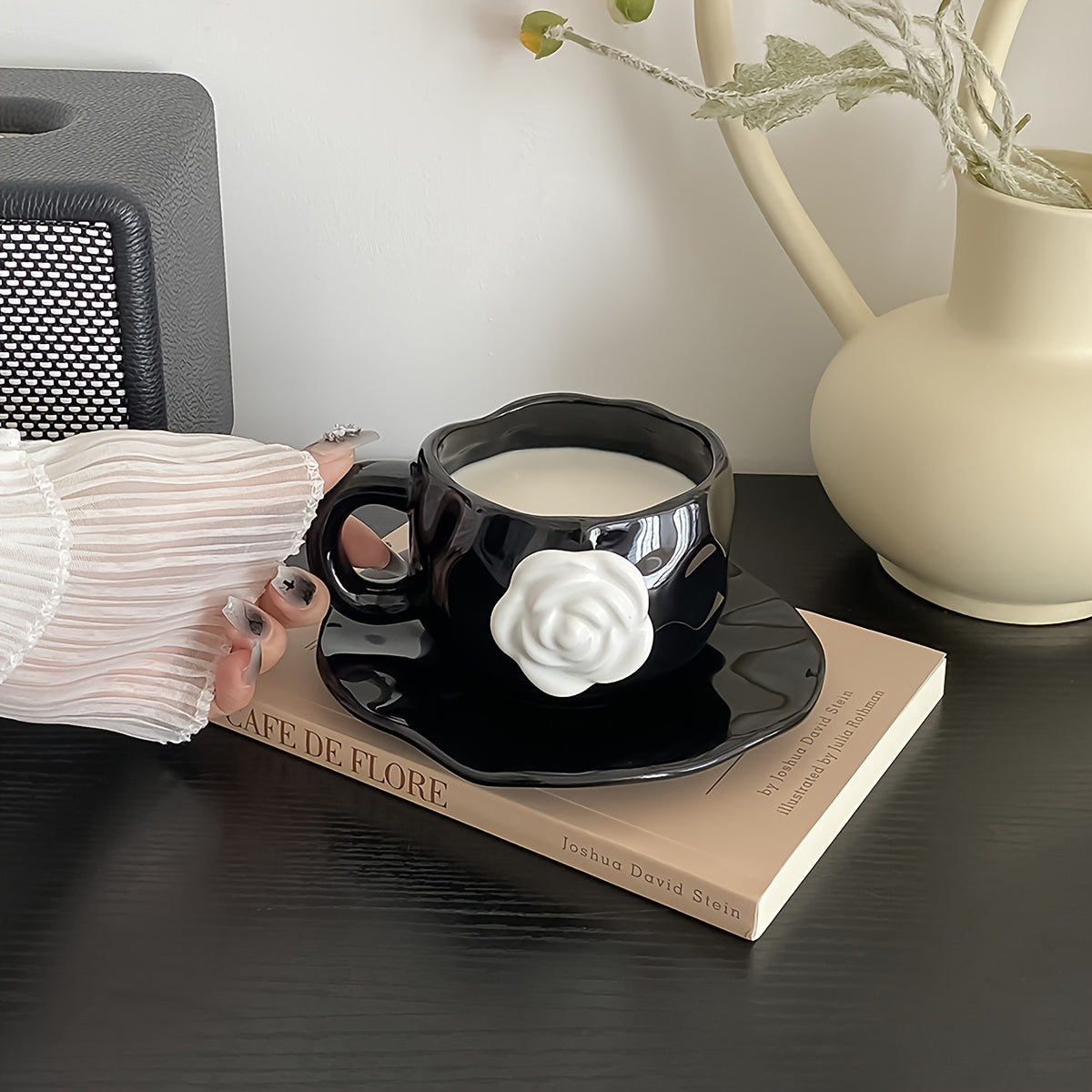 1pc Original Design Ceramic Camellia Flower Cup & Saucer, Floral Irregular Mug, Perfect for Restaurant Breakfast Cup, Afternoon Tea Coffee Cup, Gift Souvenir Drinking Cup