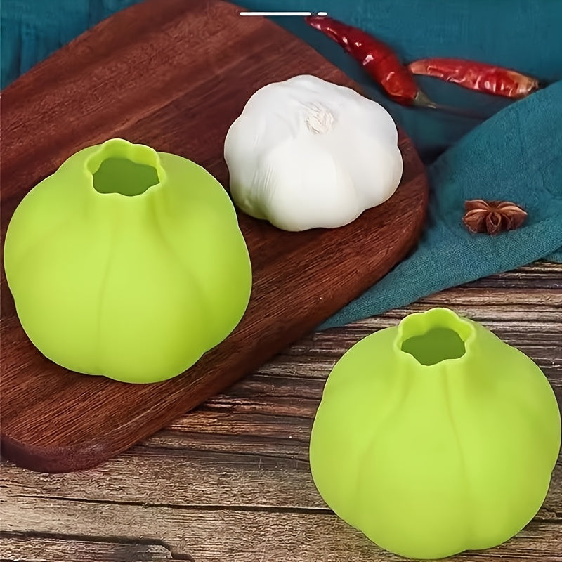 A Silicone Garlic Peeler – Handy Kitchen Gadget for Removing Garlic Skin, Designed for Fast & Easy Peeling, Easy to Clean