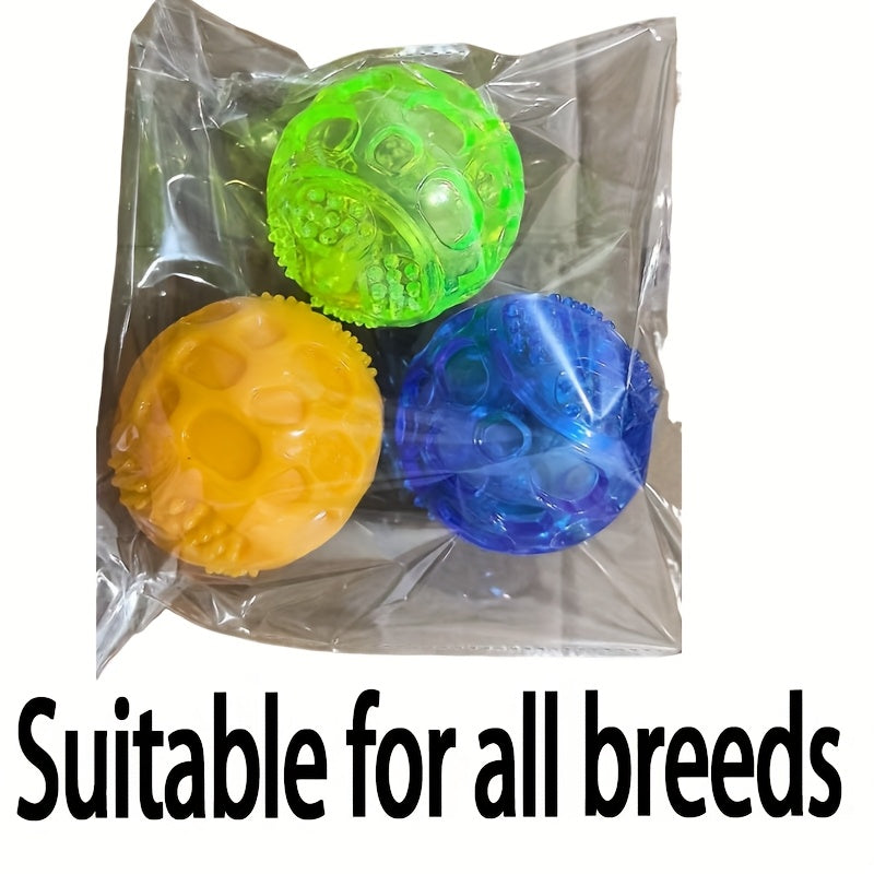 三个吱吱响狗球 - 适合小型至大型犬的耐用橡胶咀嚼玩具，完美适用于游戏和训练