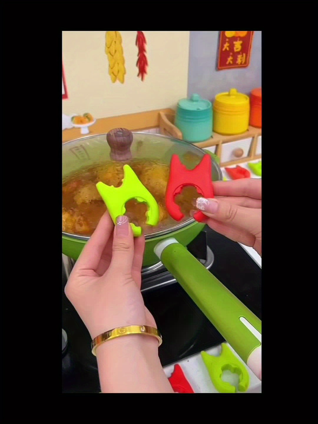 One Silicone Spatula Holder – Heat-Resistant Pot Clip & Ladle Rest, Flexible Kitchen Cooking Spoon & Pot Clip Rest – Not for Food Contact
