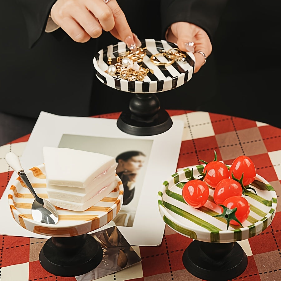 1 Piece Hand-Painted Vintage Japanese Striped Ceramic Plate – Multi-Color Dessert & Appetizer Dish, Unique Footed Design, Perfect for Pudding & Home Kitchen Décor