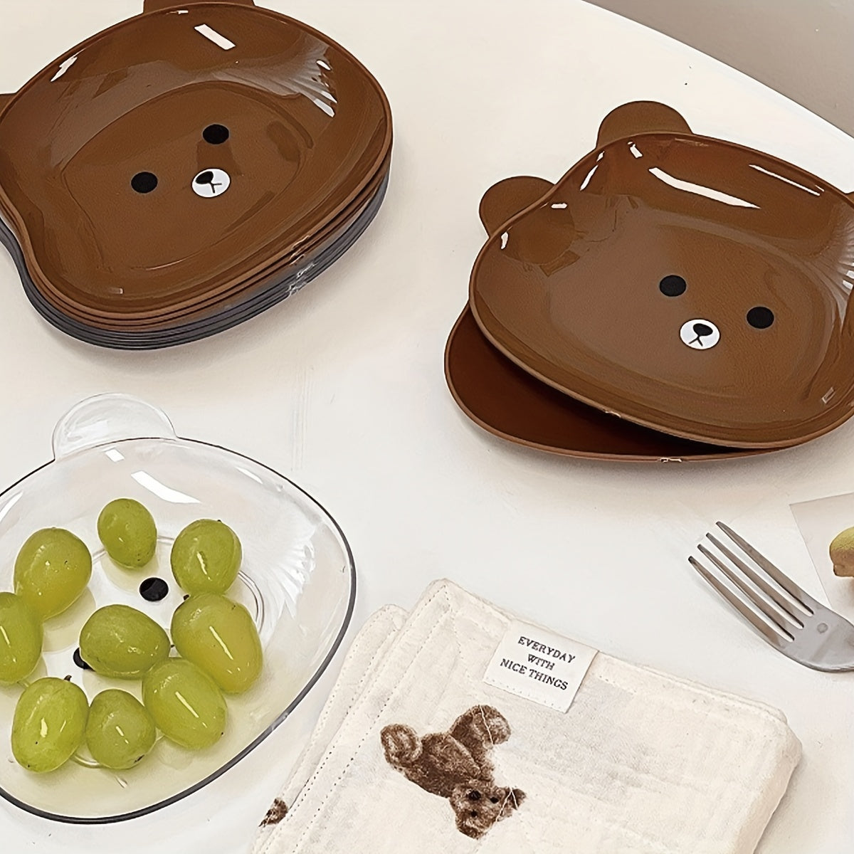 2 PET Cartoon Small Plates, Trash Plate, Square Dried Fruit Tray, Small Dish – Perfect for Kitchen Breakfast, Fruit, Bone Dish, Snacks, etc.