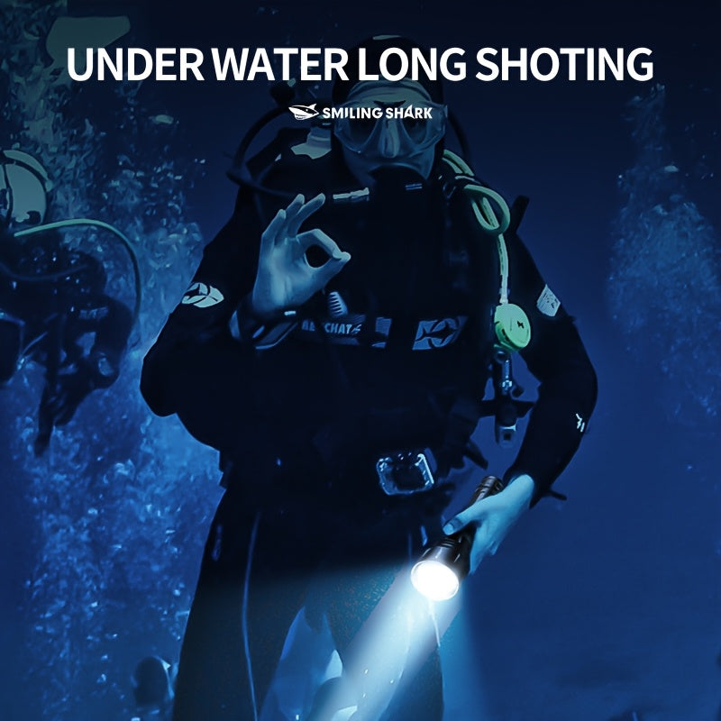 Smiling Shark Rechargeable High Lumen Diving Flashlight, LED High Power Dimmable Ultra Bright Rechargeable Light, for Diving & Night Lighting, Perfect for New Year Christmas Gifts