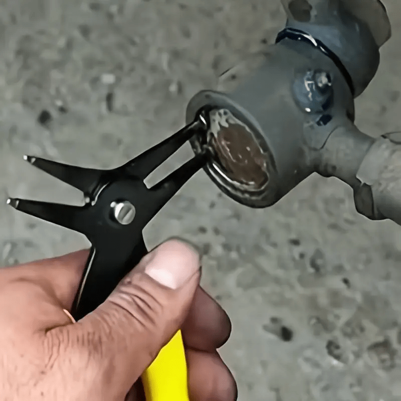 Multi-Function Circlip Pliers, Retaining Ring Pliers, Angle Pliers for Car and Engine Repair, 2-in-1 Dual Purpose Circlip Pliers, Internal & External Circlip Pliers, Spring Removal Circlip Pliers, Internal & External Dual-Use Repair Tool Wrench