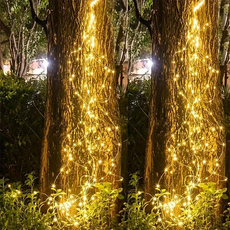 300颗LED圣诞庭院太阳能瀑布灯串，3米圣诞氛围灯，户外圣诞背景装饰，节日灯饰展示，户外灯带，适用于露台、庭院、树木、栅栏、生日派对、婚礼等场景