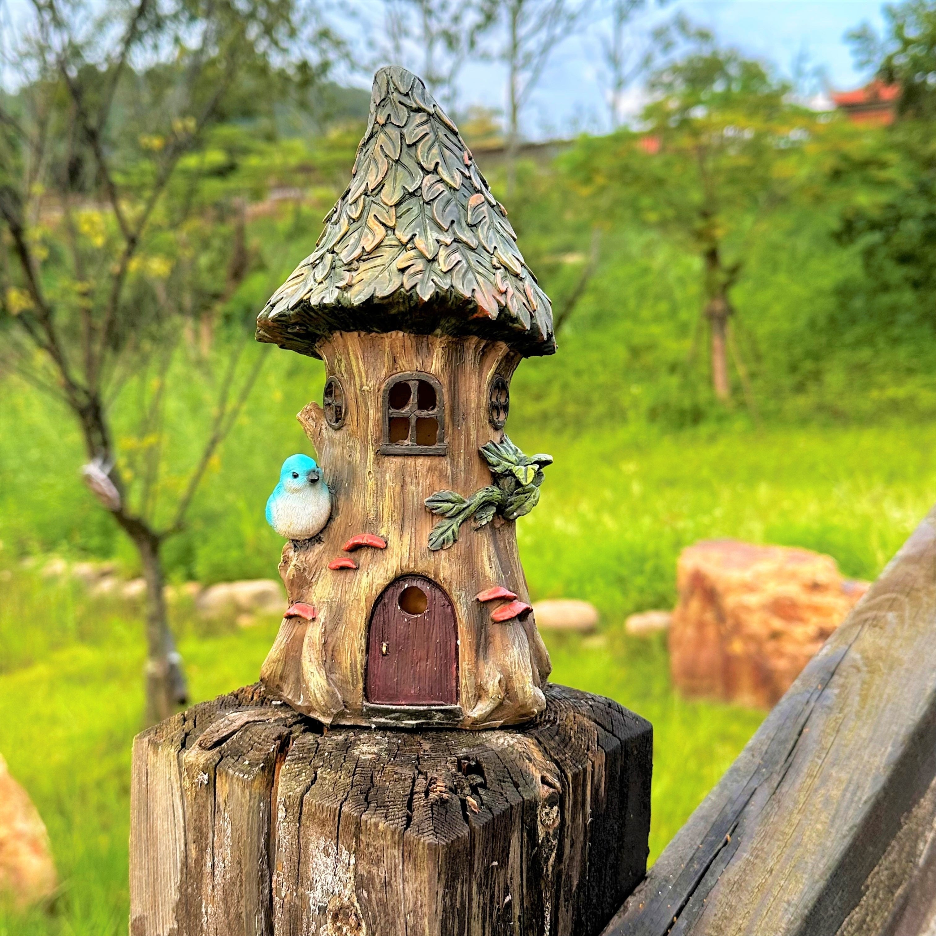 Resin Craft Solar Light, Bird Tree House Statue Ornament, Suitable for Garden, Courtyard, Lawn, Pond, Balcony, Windowsill, Tabletop, Holiday Decoration, Gift for Friends