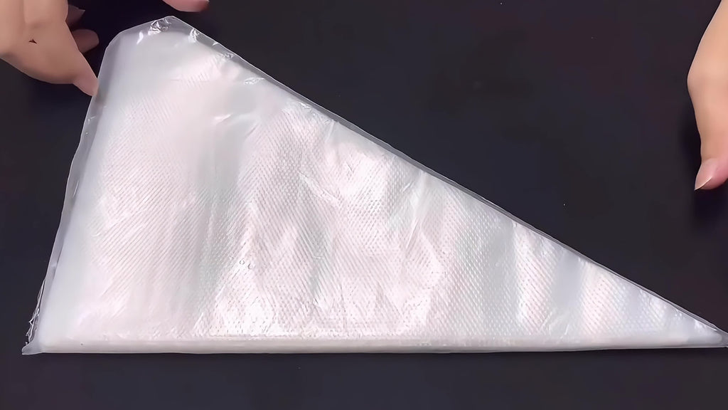 50/100/200Pcs Thickened Disposable Piping Bags, Icing Frosting Pastry Bags, Open Top Decorating Bags for Cake Dessert Decoration, Baking Kitchen Gadgets, Perfect for Cream Butter Cheese Dough Dessert Flower Making