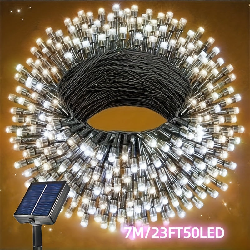 1个太阳能绳灯，非常适合圣诞节庭院装饰，具有高亮度，IP54防护等级，非常适合小型花园、露台、婚礼、派对和节日场景照明，提供温暖、白色或彩色选择的户外太阳能氛围照明