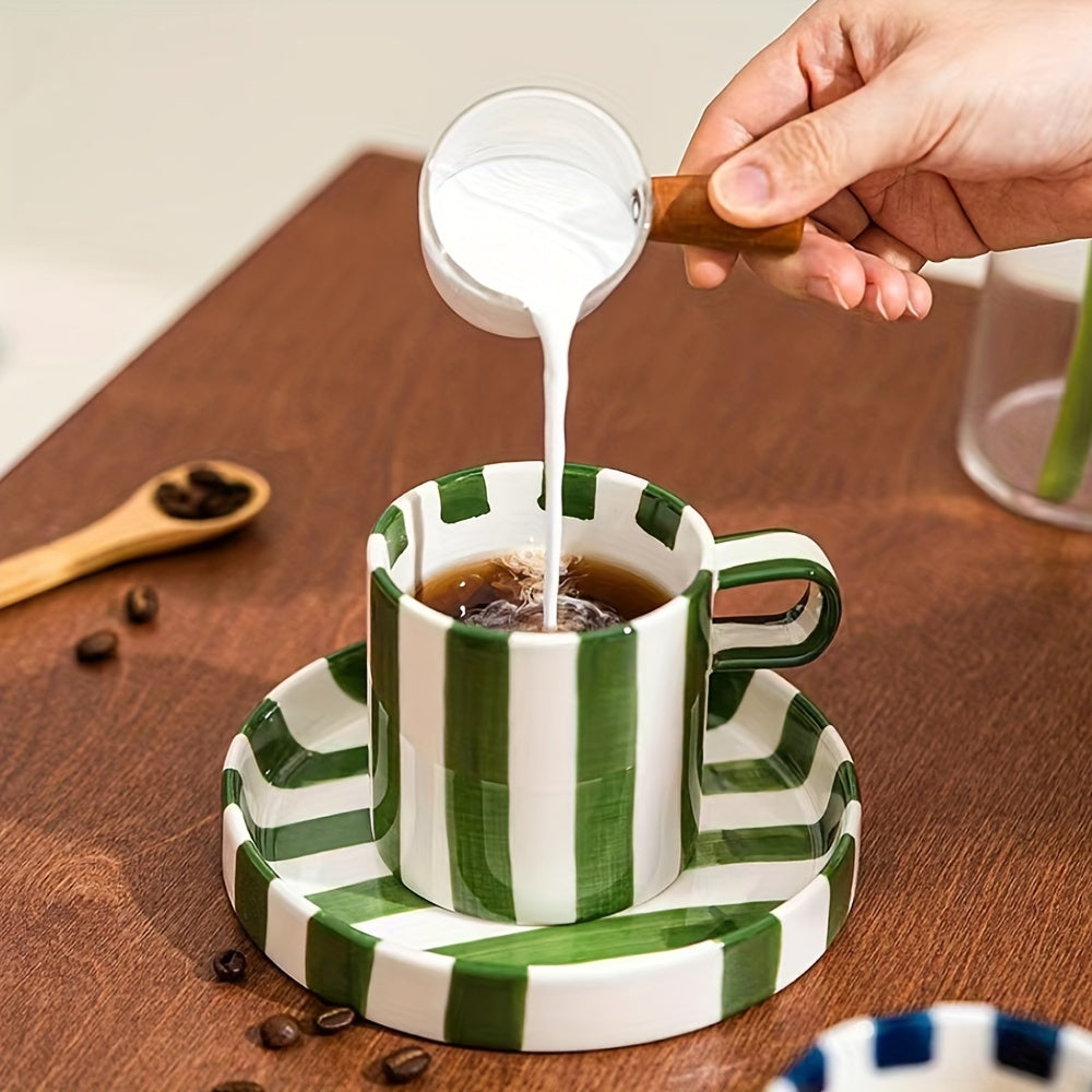 1 Set of Creative Ceramic Coffee Cup & Saucer Set, Breakfast Milk Cup & Afternoon Tea Cup Set with Saucer, Suitable for Home & Office, 250ml / 8.5oz/ Fr: 1 Set de Tasse à café et soucoupe en céramique créative