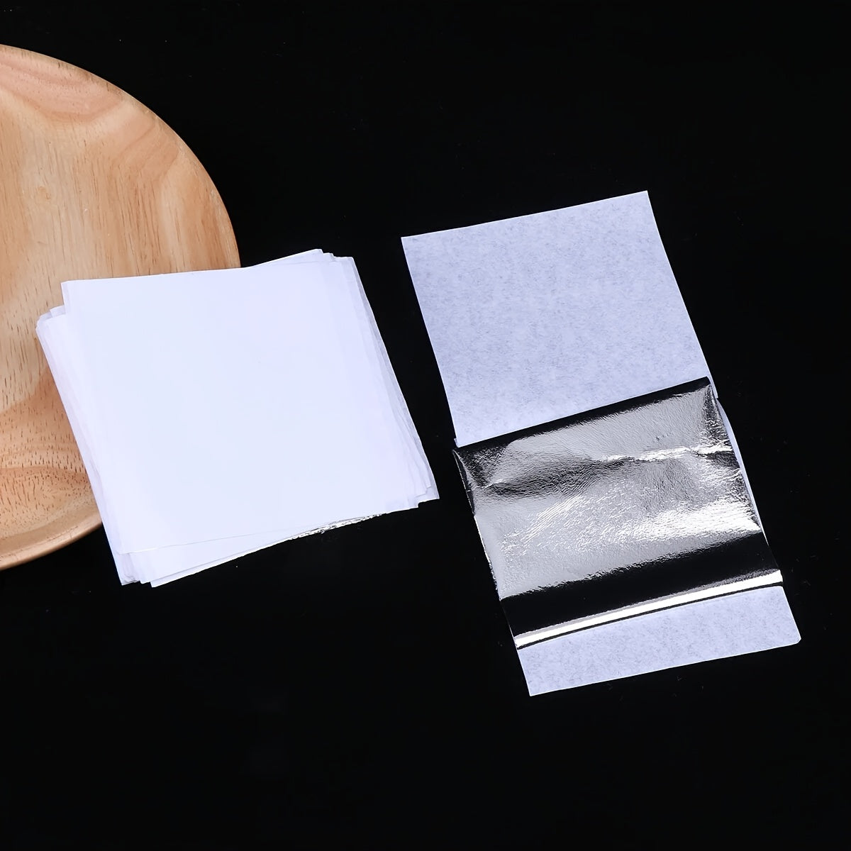 50张银色调箔纸，3.15x3.35英寸（8x8.5厘米）金属箔纸，仿叶纹，用于艺术创作、烫金工艺、DIY装饰、树脂首饰、绘画及家具修复