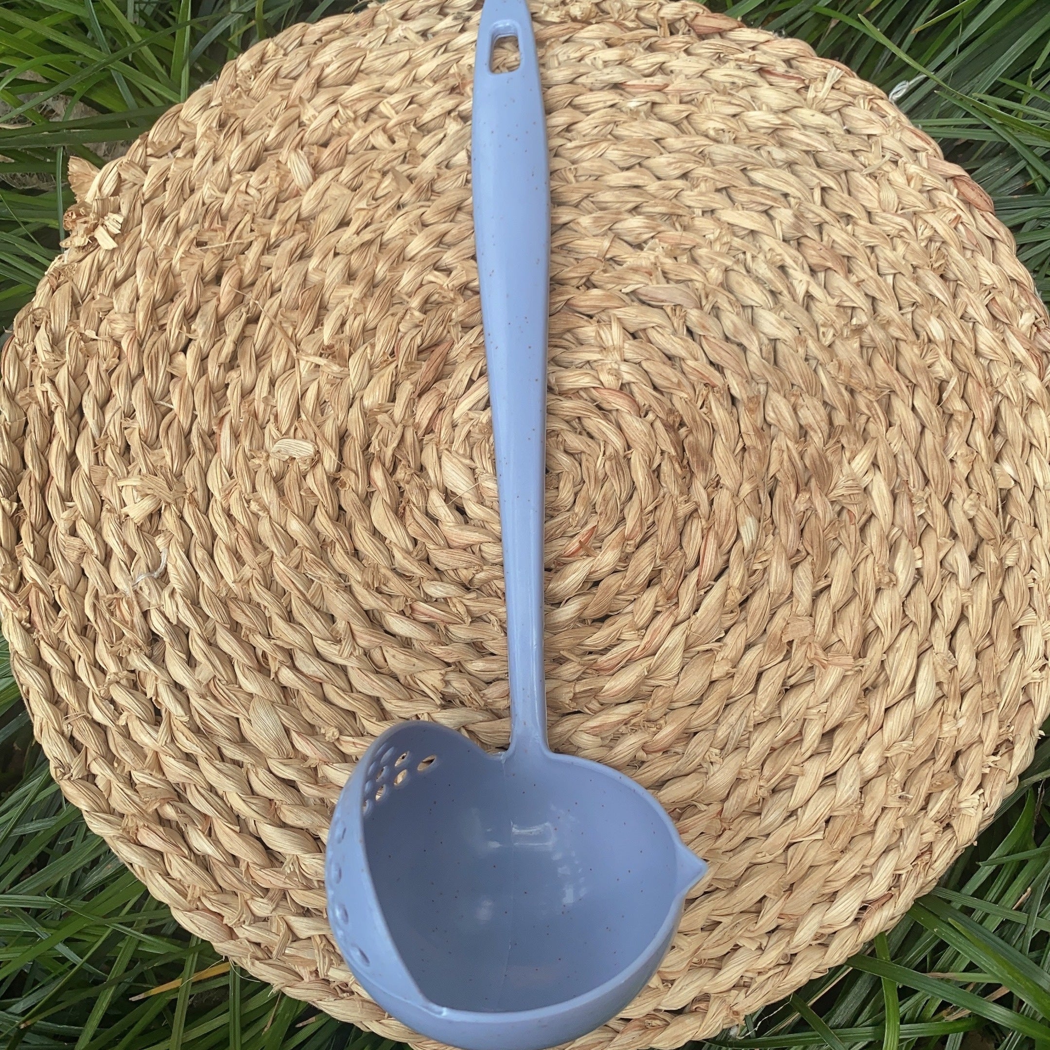 1PC 2-in-1 Slotted Soup Ladle, Long Handle Plastic Hot Pot Spoon, Kitchen Utensil
