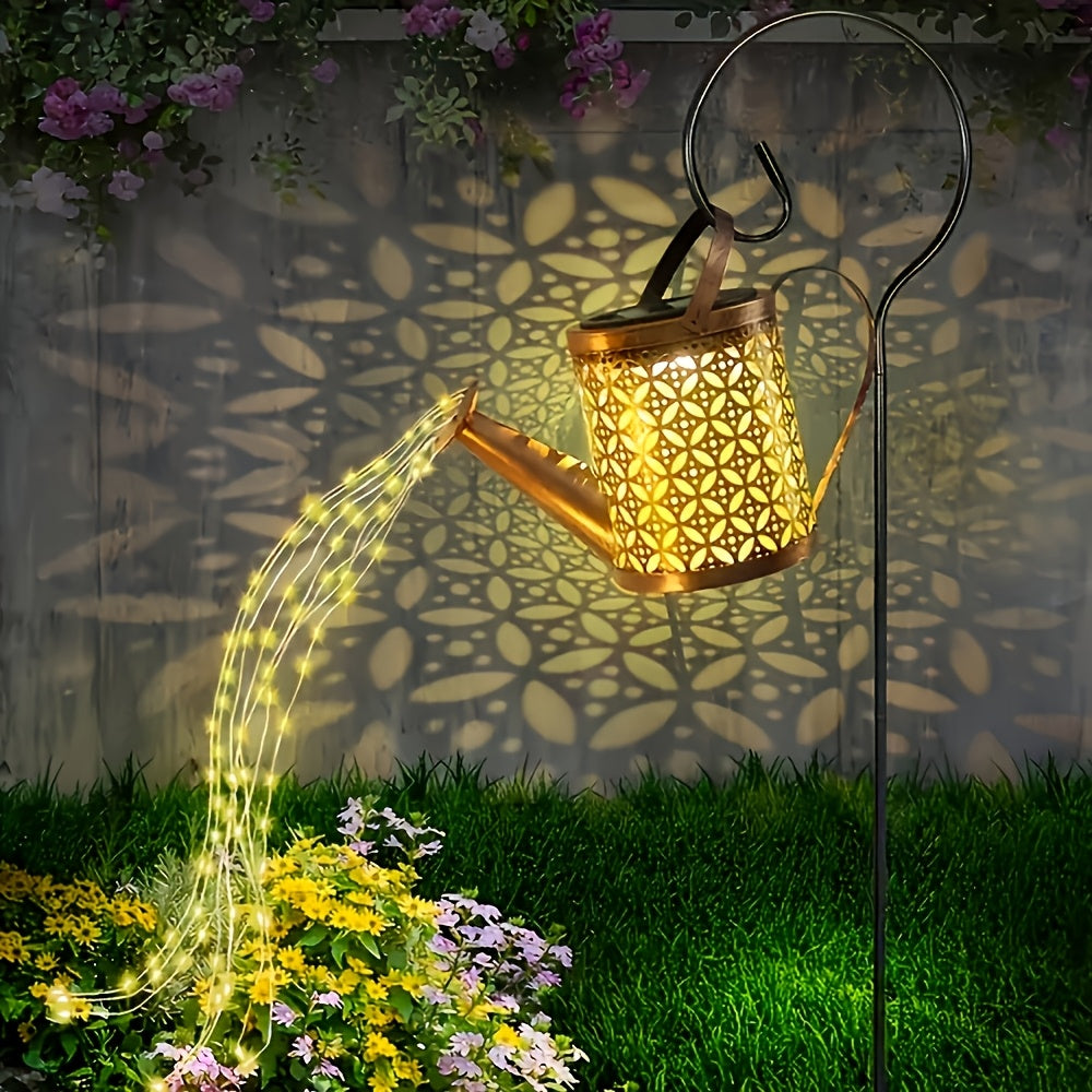 1PC Solar Watering Can Light, Outdoor Hanging Garden Decoration Solar Light, Vintage Metal Hanging Solar Light, LED Solar String Light Lawn Path Courtyard Light, Perfect for Parties, Holidays, Patios, Festivals, Garden Pathways