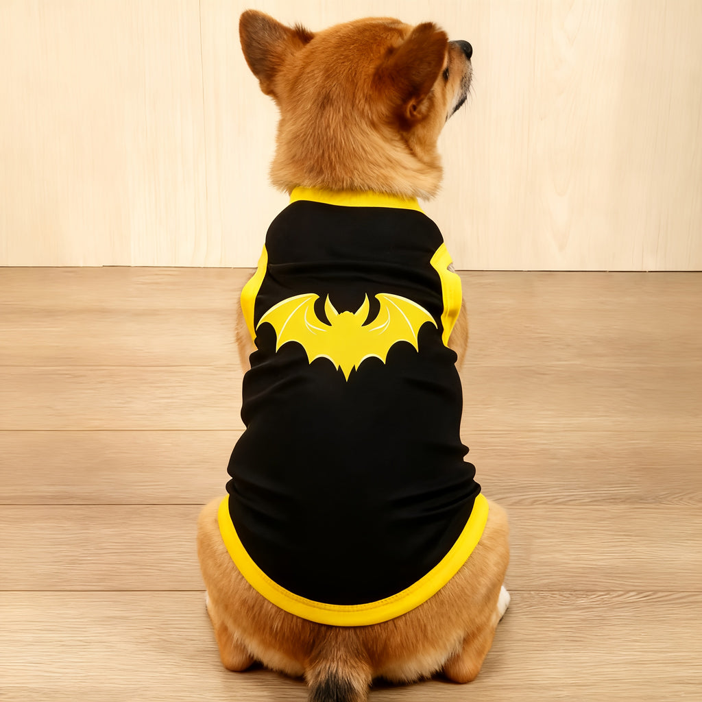 中小型犬四季通用宠物服装——柔软透气不束缚活动，蜘蛛和蝙蝠印花宠物背心，防跳蚤和减少脱毛，室内和室外使用的设计，保温和透气
