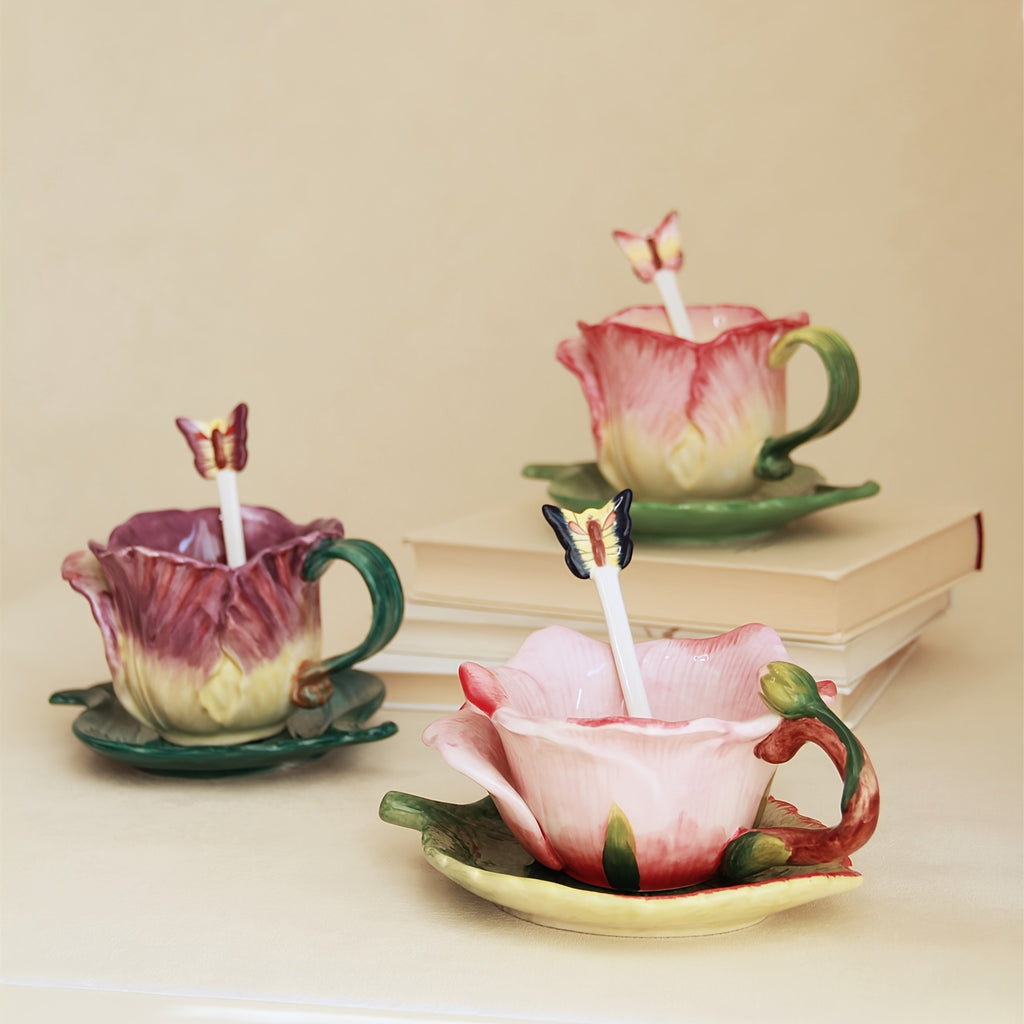 1SET Ceramic Hand-Painted Flower Cup & Saucer Set, 1PCS 3D Handmade Pink Rose & Tulip Tea Cup Coffee Cup, 1PCS Green Leaf Saucer, 1PCS Butterfly Spoon, Exquisite Table Décor, Gift for Christmas, Valentine’s Day, Mother’s Day (Capacity: 150ml / 5oz)