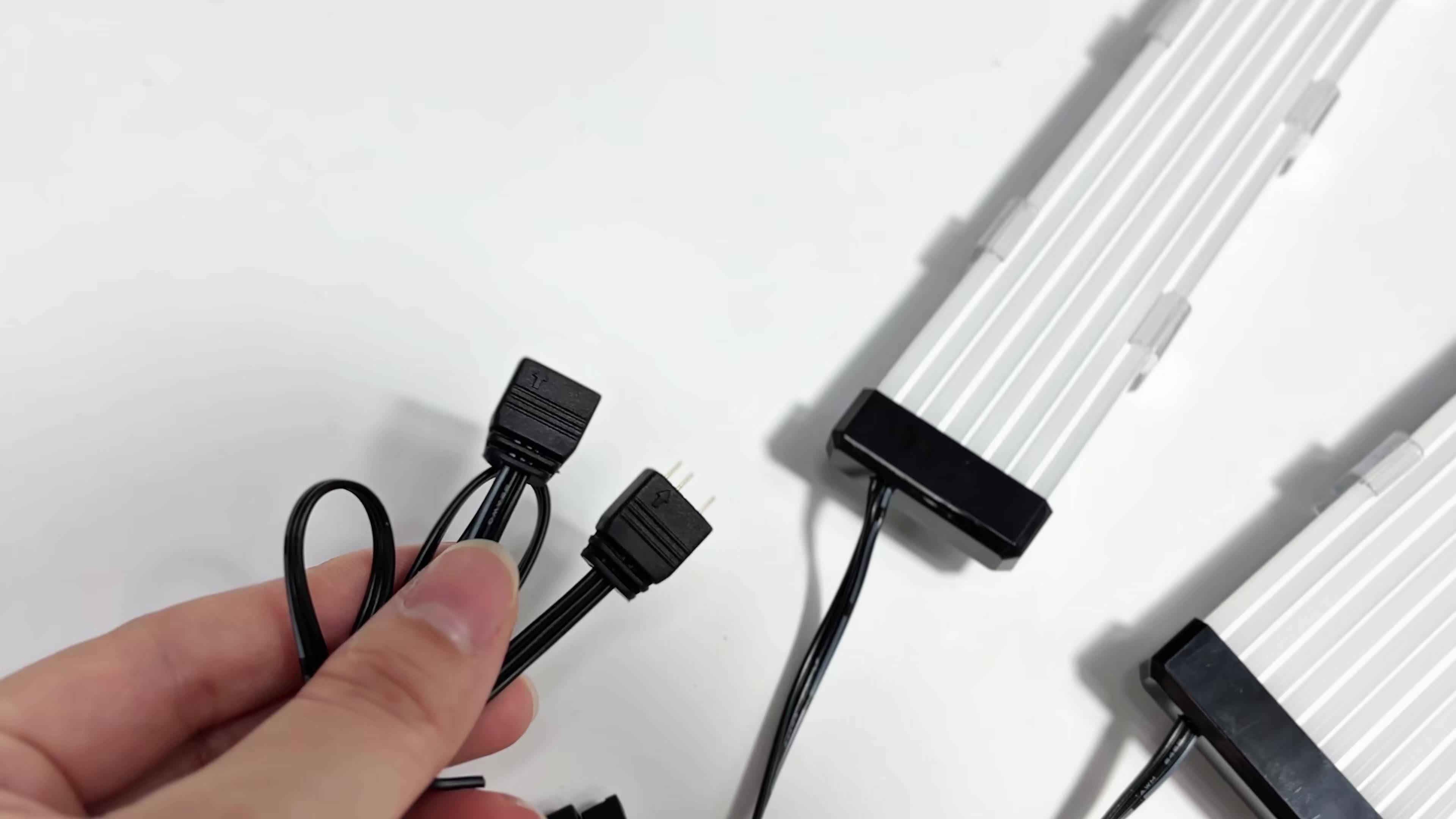 (AXK-00025)2pcs ARGB电脑延长线装饰软灯条，8Pin&24Pin霓虹灯条5V 3-Pin连接器，兼容主板灯光同步 - 理想用于电脑机箱装饰