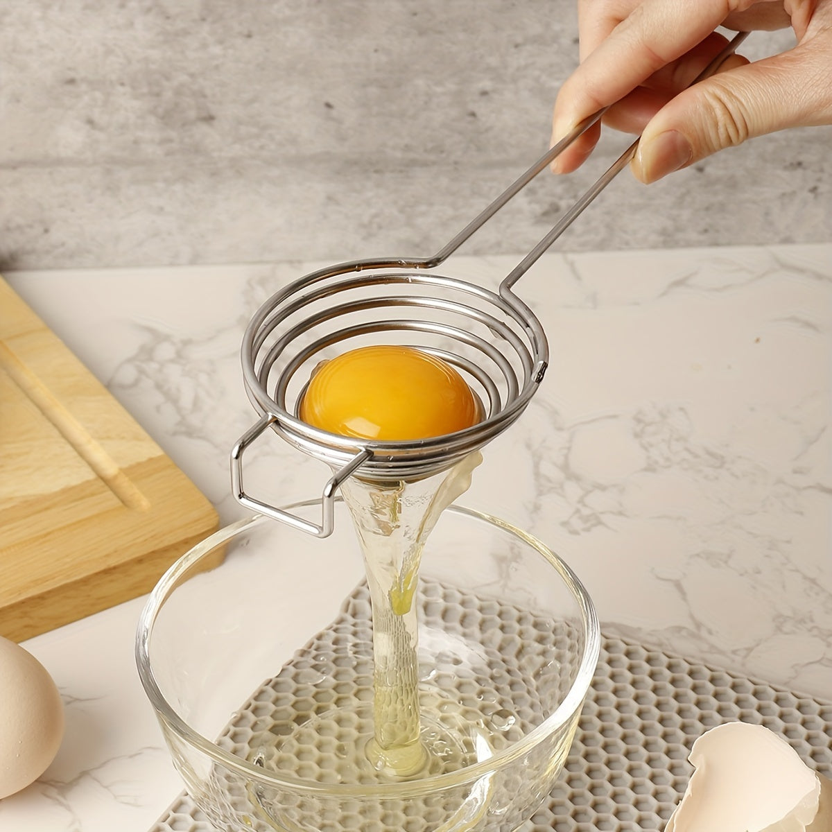 Egg Leaker / Egg Separator with Leak Function