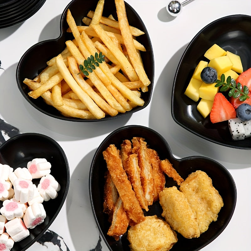 2/4/8 Pack Black Heart-Shaped Plastic Plates, Snack & Dessert Tray – Perfect for Living Room or Dining Table, Ideal for Candy, Nuts, Cake, Fruit & More – Great Choice for Birthday Parties, Christmas, Halloween