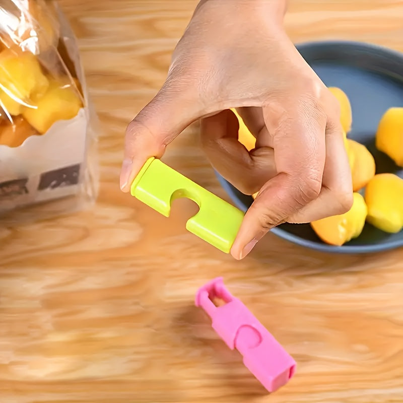 4-Piece Bag Sealer Clips - Universal for Plastic & Bread Bags - Home Food Freshness Preservation Tool