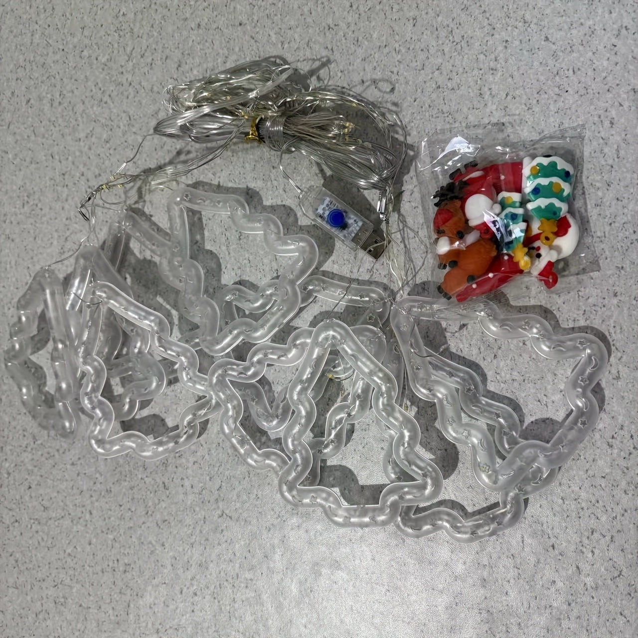 LED圣诞节窗帘灯圣诞老人卡通造型室内房间布置橱窗圣诞装饰彩灯