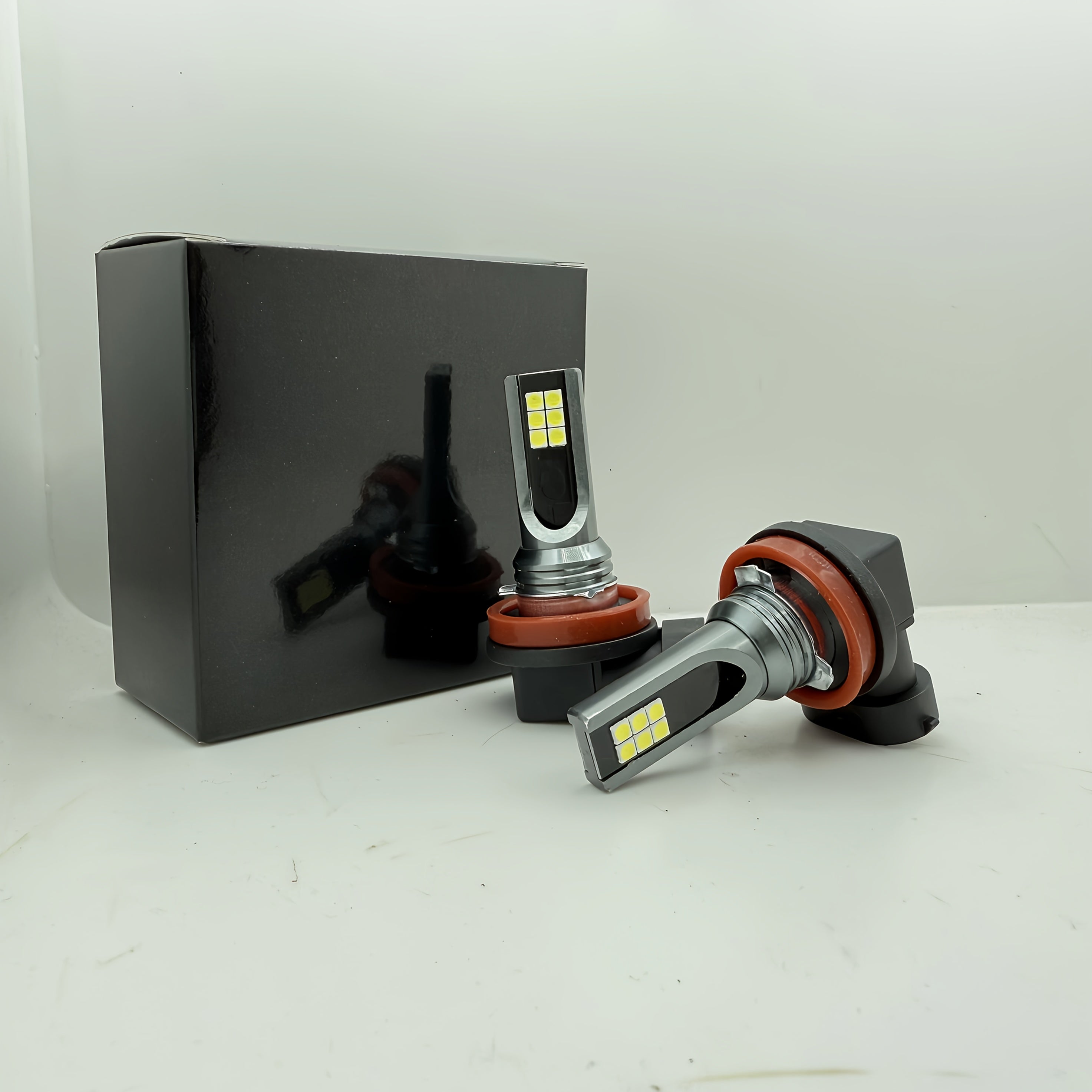 2个H11/H9/H8 LED大灯灯泡，超亮1:1迷你尺寸汽车灯泡，无需适配器即插即用，高功率6500K白光CANBUS H11/H9/H8雾灯灯泡，不含电池，输出：