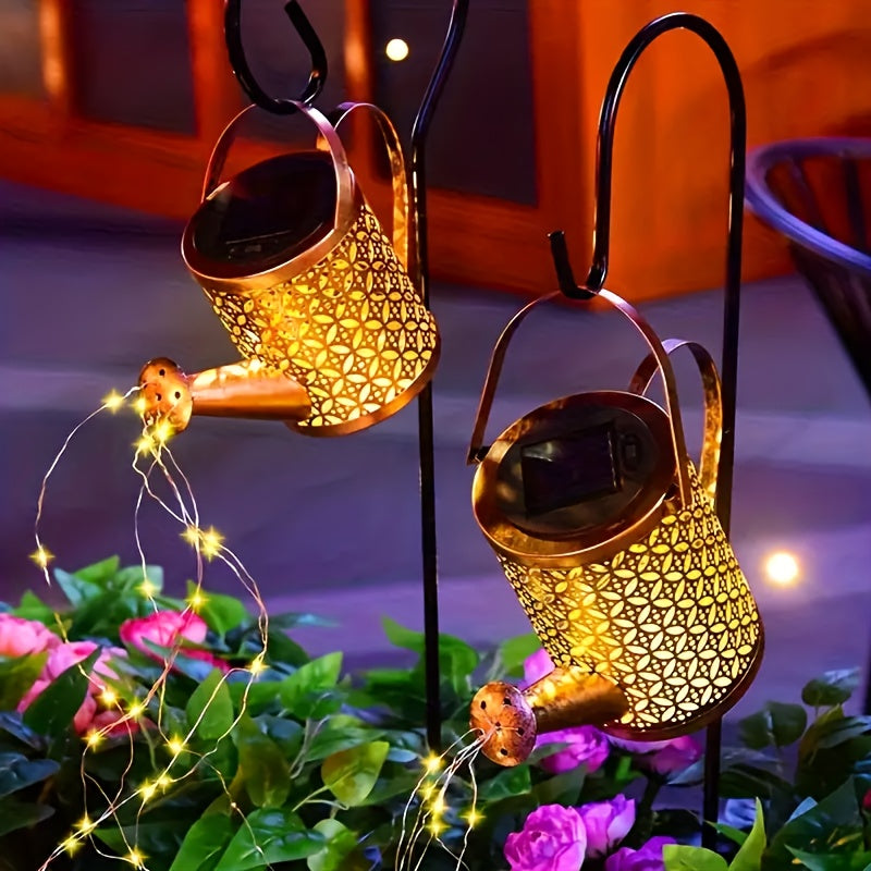 1PC Solar Watering Can Light, Outdoor Hanging Garden Decoration Solar Light, Vintage Metal Hanging Solar Light, LED Solar String Light Lawn Path Courtyard Light, Perfect for Parties, Holidays, Patios, Festivals, Garden Pathways