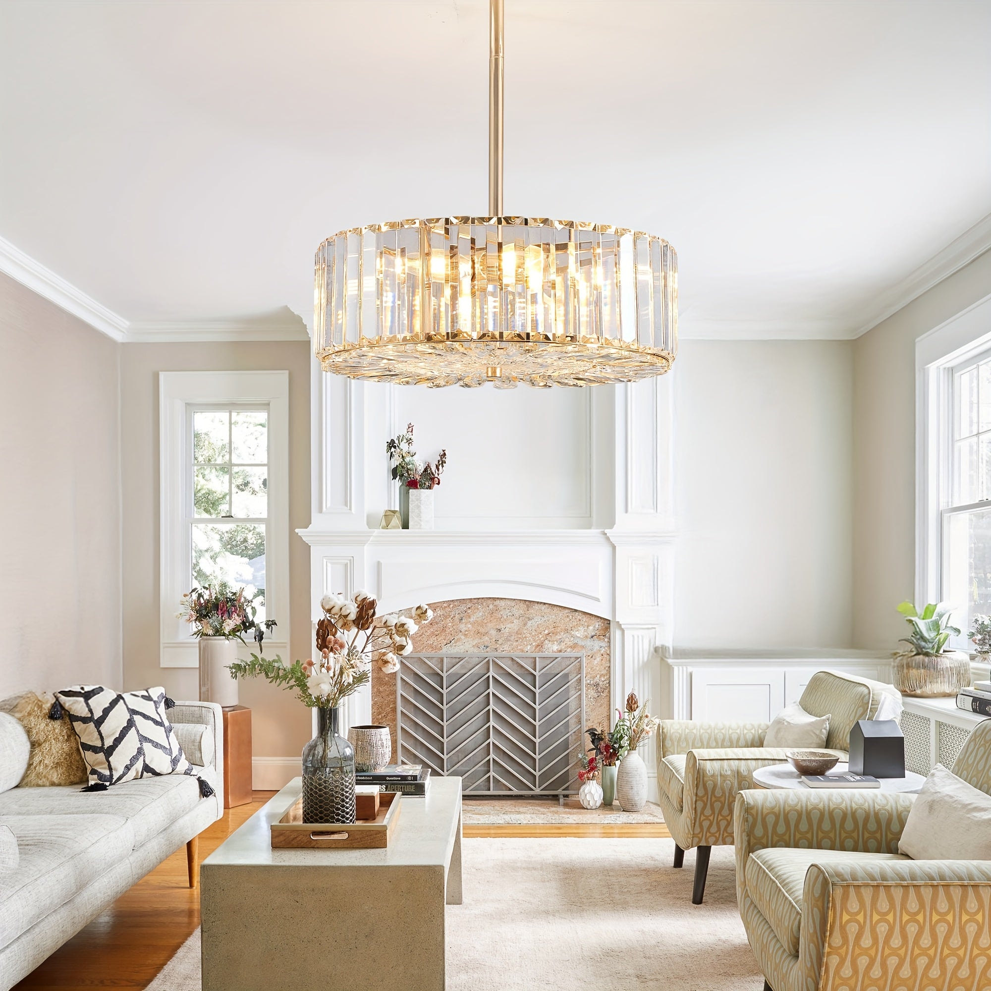 Modern four-light drum pendant light, suitable for dining room, living room or kitchen island