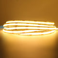 5V COB LED灯带，厚度8mm，提供超薄白色、暖光和中性光。这种柔性灯条非常适合家庭使用、派对、情人节、万圣节。