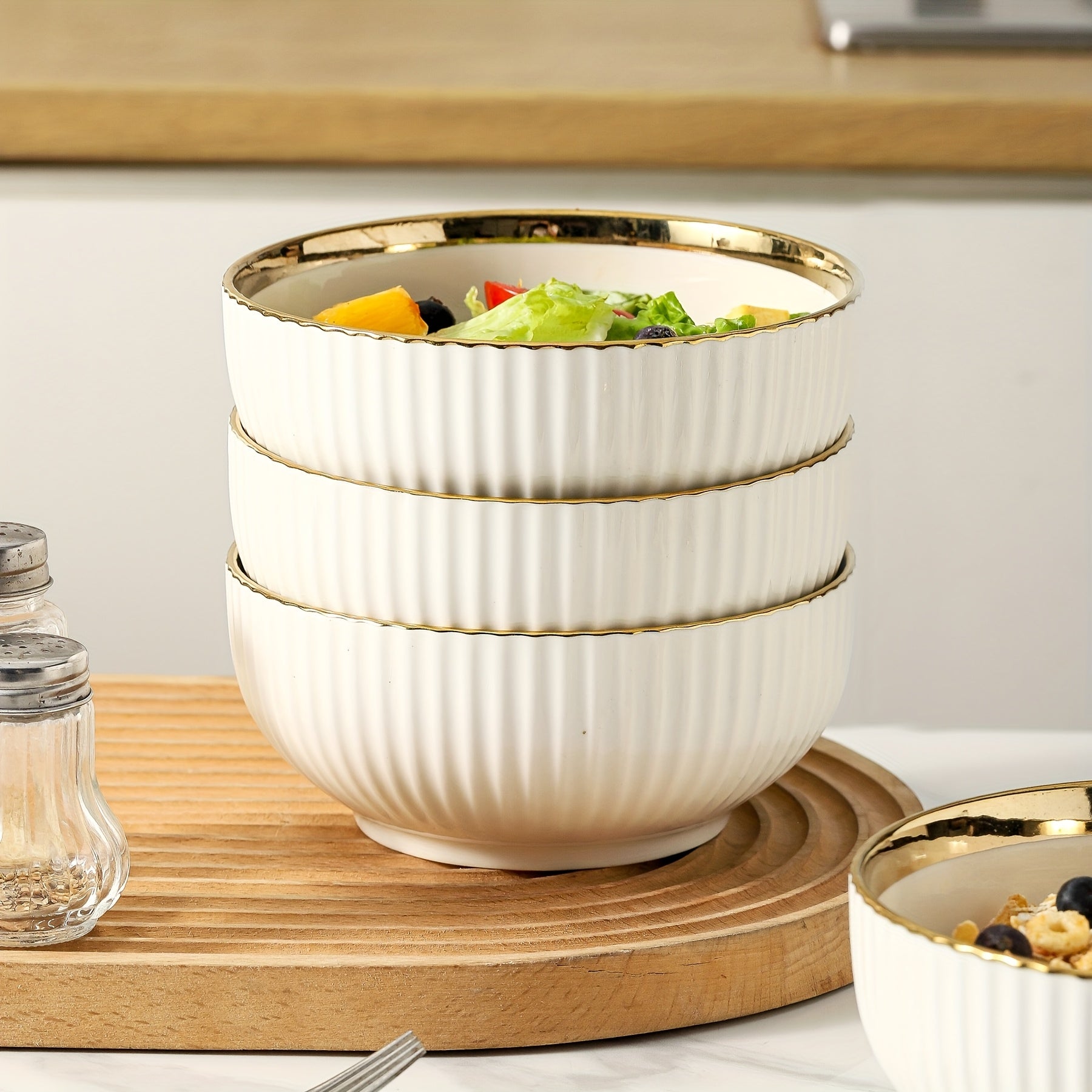 2-Piece Ceramic Bowl Set, 27oz Soup Bowl, 6-Inch, Gold Rim Striped Edge – Perfect for Salad, Cereal, Dessert, Rice & Pasta in the Kitchen