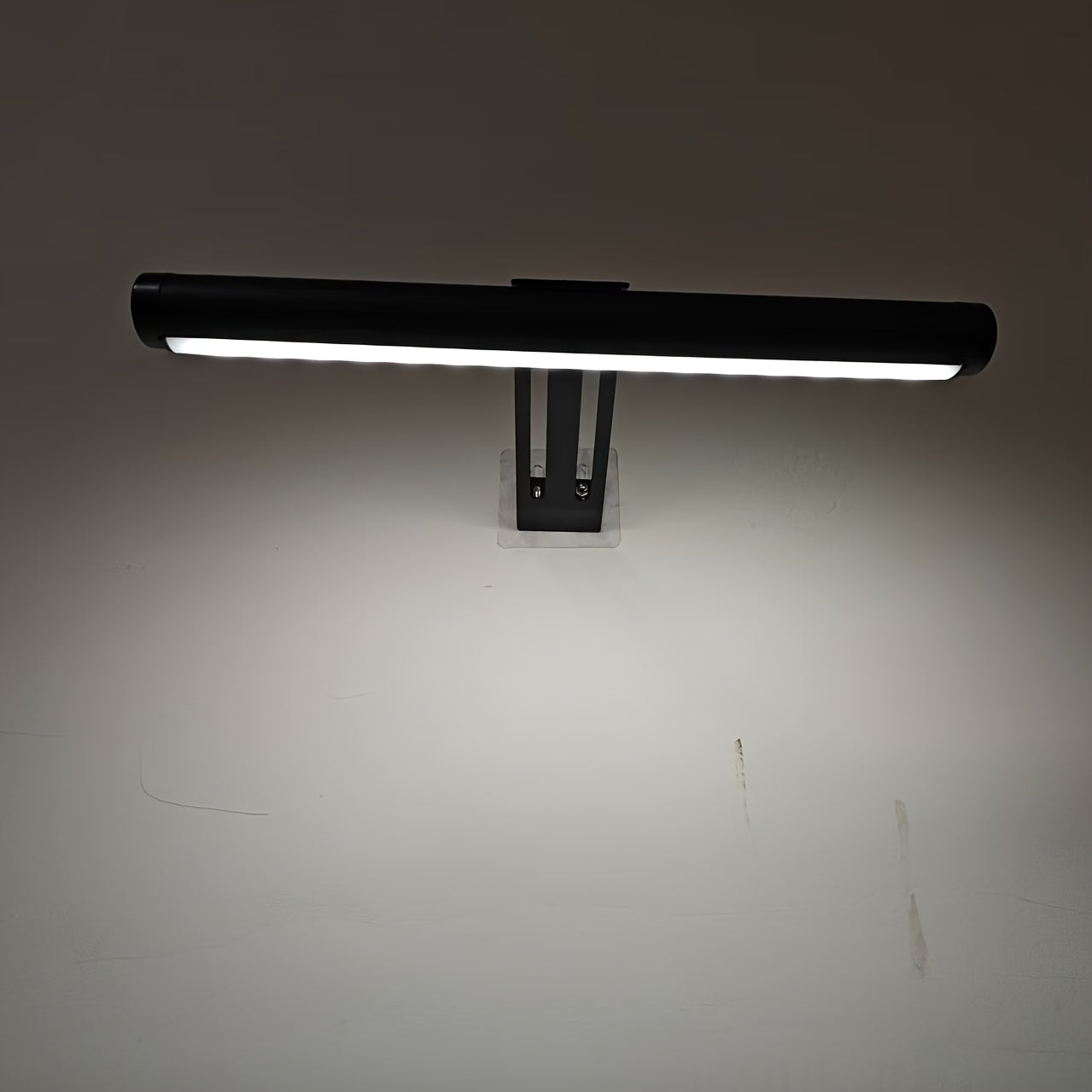 1Pcs 12.6 Inch LED Vanity Mirror Light, Rechargeable Battery, Dimmable Brightness, Sticker/Screw Mount, USB Powered, Modern Matte Finish, Ideal for Artwork Portrait Gallery Lighting