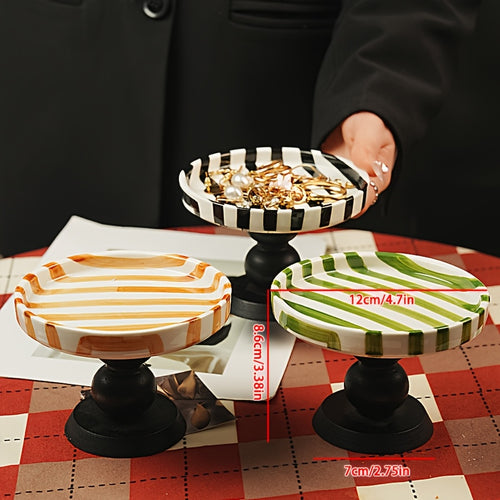 1 Piece Hand-Painted Vintage Japanese Striped Ceramic Plate – Multi-Color Dessert & Appetizer Dish, Unique Footed Design, Perfect for Pudding & Home Kitchen Décor