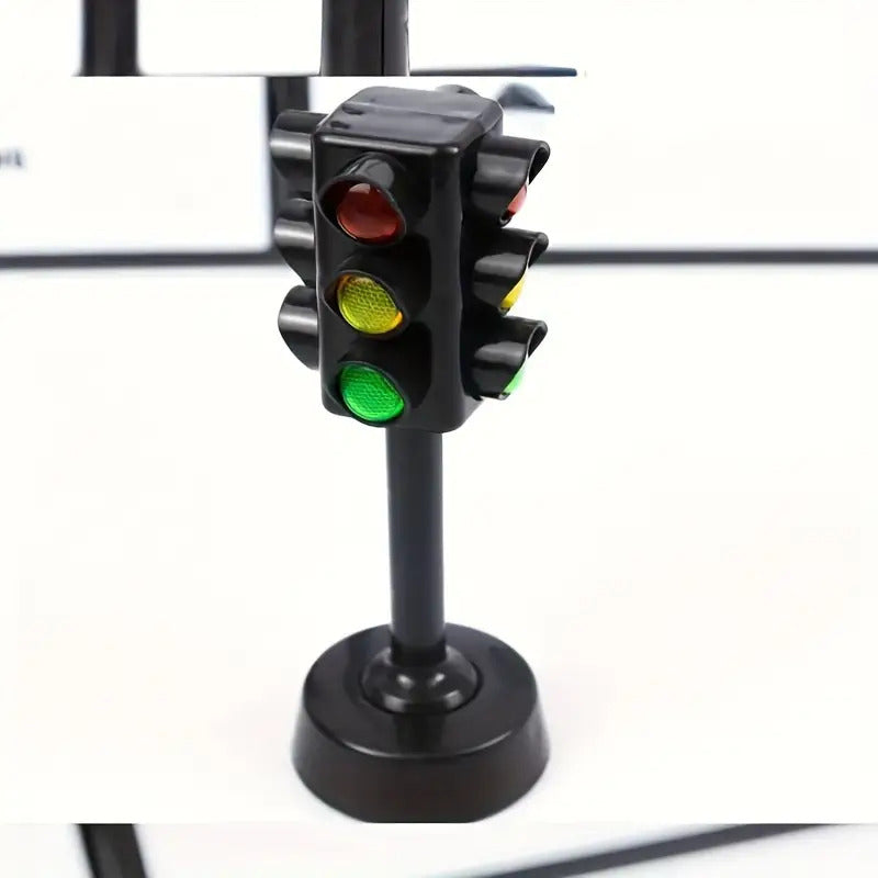 1Pcs Realistic Traffic Light Model, Plastic Material No Power Needed, Ideal for Car Decor Home Decoration Party Supplies, Perfect Birthday Gift, Durable Plastic Fun Accessory