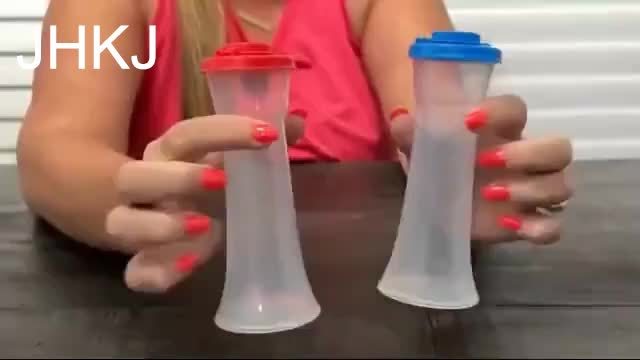 2 Extra-Large Salt & Pepper Shakers, Moisture-Proof Salt Collector – Perfect for Camping, Picnic, Outdoor Kitchen, Lunch Box, Travel – Clear Spice Jars with Red Lids – Plastic Airtight Spice Dispensers, BBQ Seasoning Shakers, Powder Dispensers