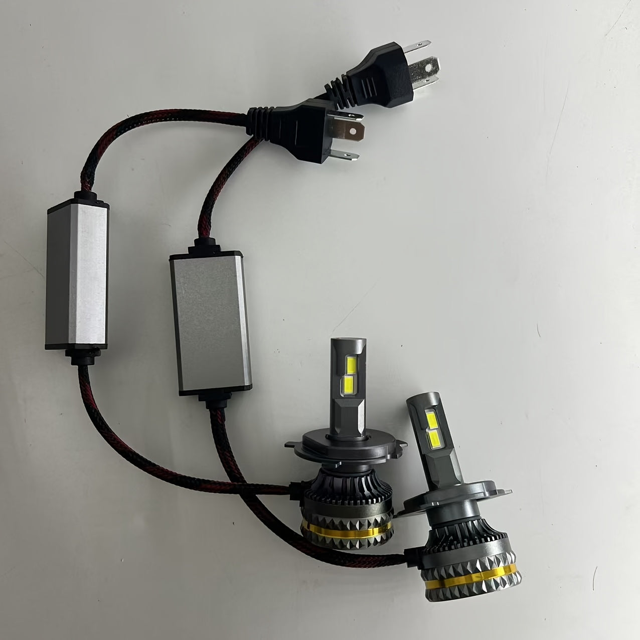 2-Pack H7 H4 H11 LED CANBUS Lights H1 H3 9005 HB3 9006 HB4 H8 H9 9012 HIR2 9007 H13 Car LED Headlight Bulbs 220W 12V 24V Auto Headlights, No Battery Included